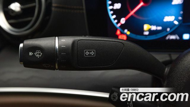 Mercedes-Benz E-Class (W213) E250 AMG Line 2023 — фото 22