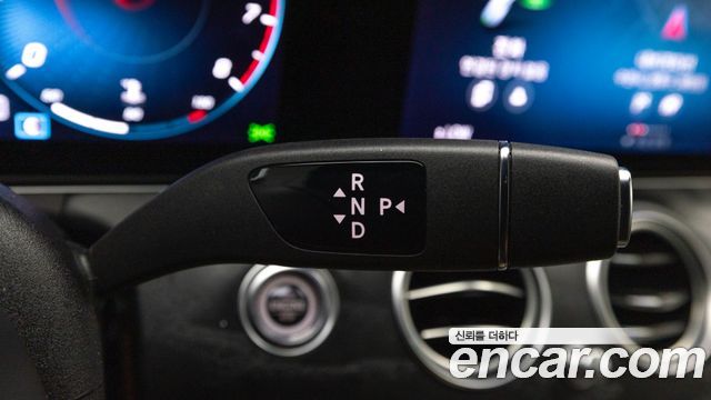 Mercedes-Benz E-Class (W213) E250 AMG Line 2023 — фото 23