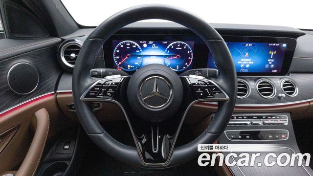 Mercedes-Benz E-Class (W213) E250 AMG Line 2023 — фото 24
