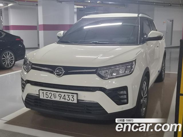 KG Mobility (SsangYong) Very New Tivoli Gasoline 1.5 2WD V5