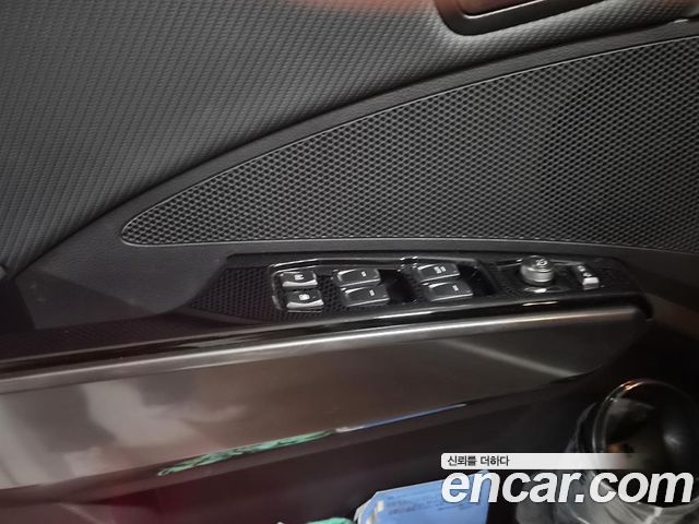 KG Mobility (SsangYong) Very New Tivoli Gasoline 1.5 2WD V5 2021 — фото 9