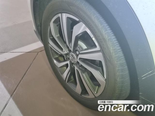 KG Mobility (SsangYong) Very New Tivoli Gasoline 1.5 2WD V5 2021 — фото 20