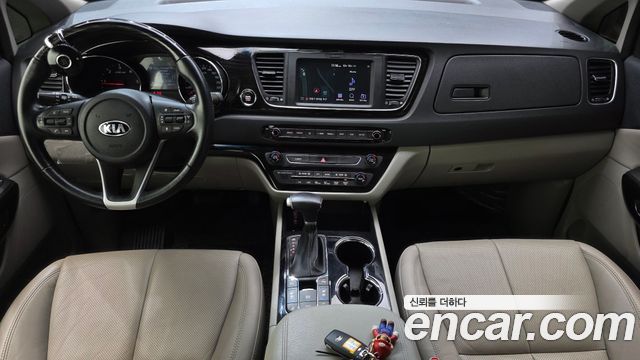 Kia Carnival 9-Seater Noblesse Special 2019 — фото 7