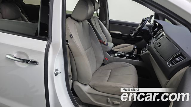 Kia Carnival 9-Seater Noblesse Special 2019 — фото 26