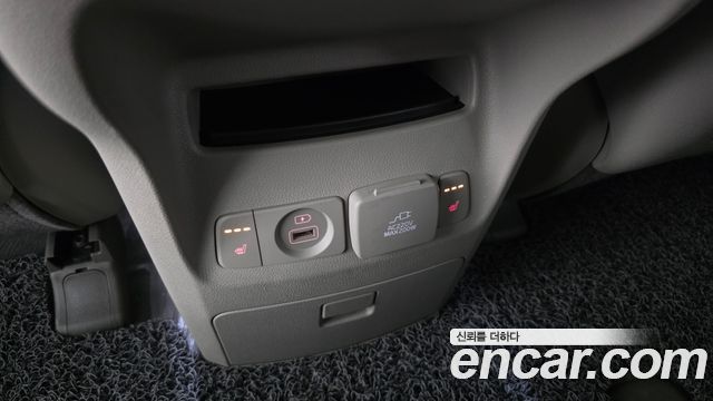 Kia Carnival 9-Seater Noblesse Special 2019 — фото 30