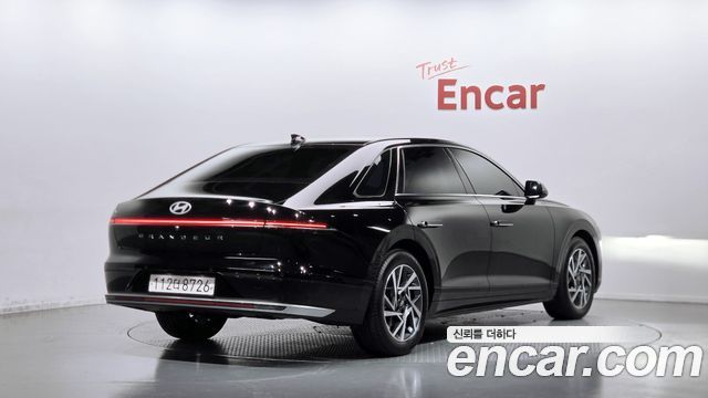 Hyundai Grandeur (GN7) 2,5 Gasoline 2WD Premium 2025 — фото 2