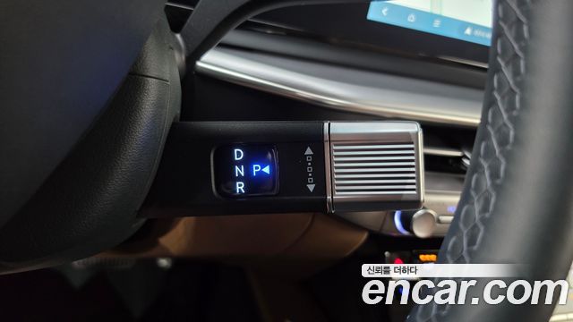 Hyundai Grandeur (GN7) 2,5 Gasoline 2WD Premium 2025 — фото 9