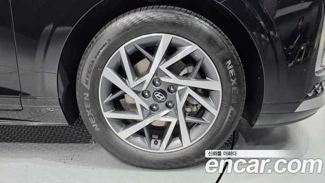 Hyundai Grandeur (GN7) 2,5 Gasoline 2WD Premium 2025 — фото 21