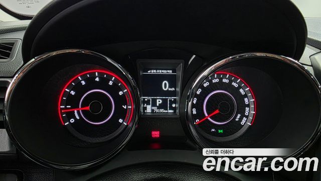 KG Mobility (SsangYong) Tivoli Armor Gear Edition 2WD 2018 — фото 8