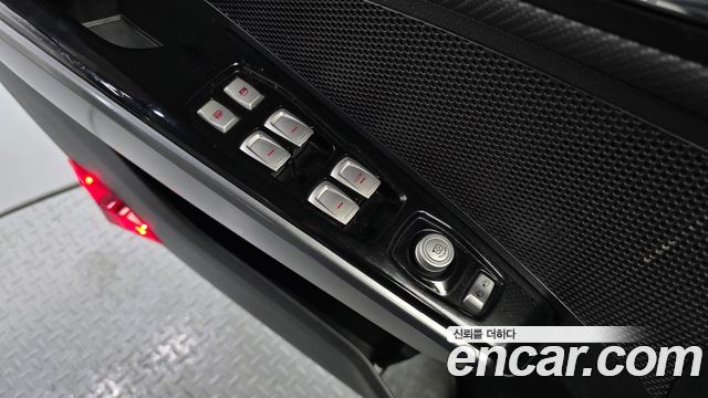 KG Mobility (SsangYong) Tivoli Armor Gear Edition 2WD 2018 — фото 29