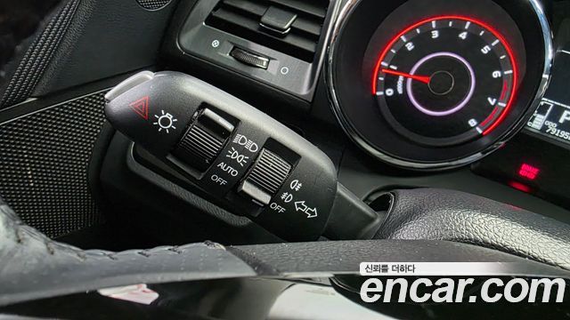 KG Mobility (SsangYong) Tivoli Armor Gear Edition 2WD 2018 — фото 30