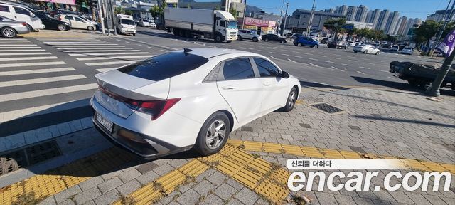 Hyundai Avante (CN7) 1.6 Smart 2024 — фото 2