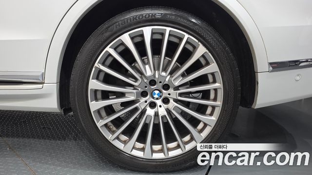 BMW X7 (G07) xDrive 40i Design Pure Excellence 6-Seater 2021 — фото 21