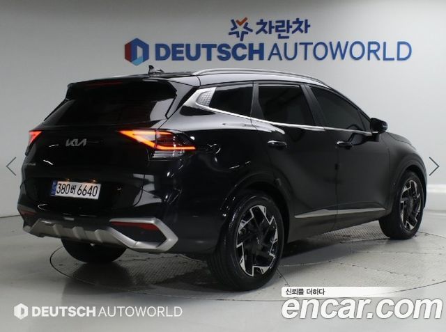 Kia Sportage (V) Gasoline 1.6 Turbo 2WD Prestige 2024 — фото 2