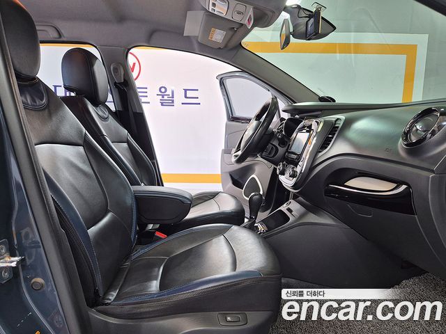 Renault Korea QM3 RE 2015 — фото 10