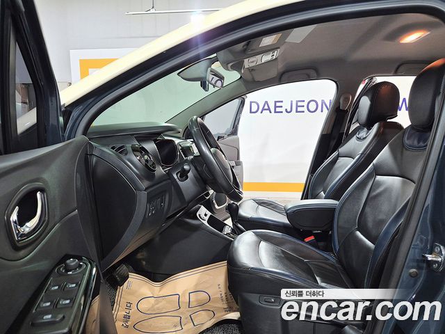 Renault Korea QM3 RE 2015 — фото 18