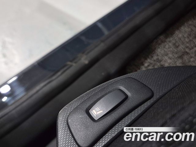 Renault Korea QM3 RE 2015 — фото 21