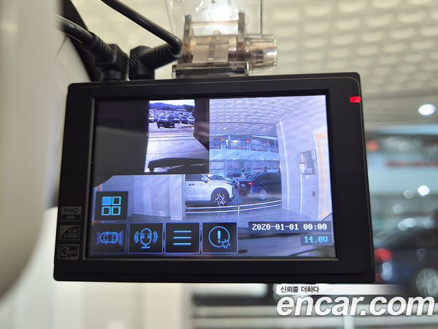 Renault Korea QM3 RE 2015 — фото 23