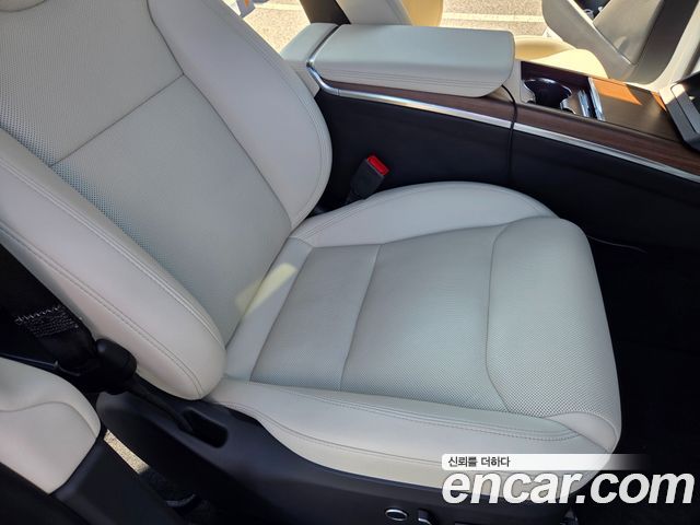 Tesla Model X AWD 2023 — фото 9