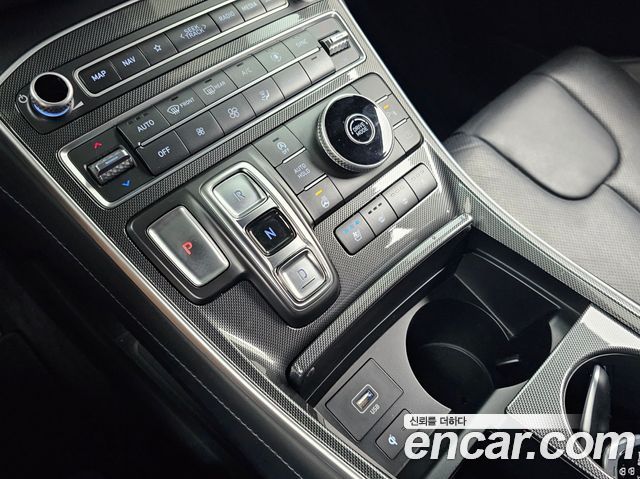 Hyundai Santa Fe Diesel 2.2 2WD Prestige 2021 — фото 9