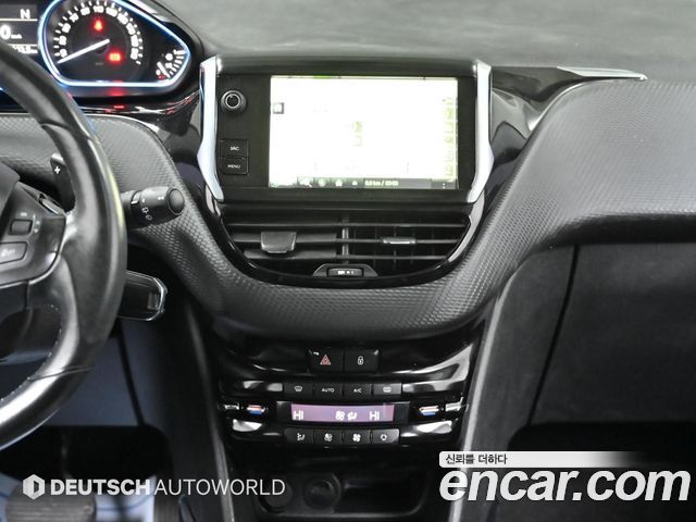 Peugeot 2008 1.6 BlueHDi Feline 2015 — фото 18