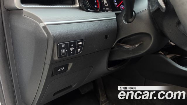 Kia K5 (III) 2.0 Prestige 2023 — фото 20