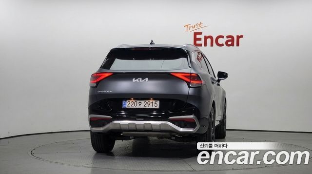 Kia Sportage (V) LPG 2.0 2WD Prestige 2023 — фото 4