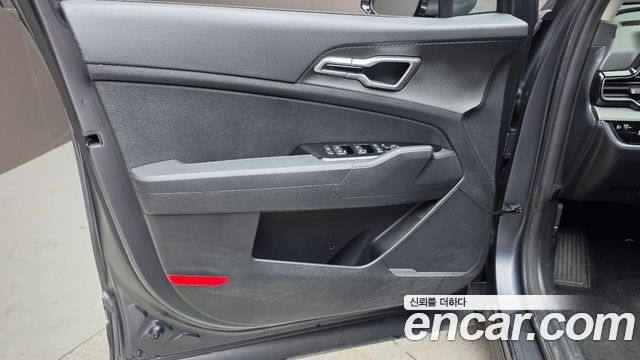 Kia Sportage (V) LPG 2.0 2WD Prestige 2023 — фото 24