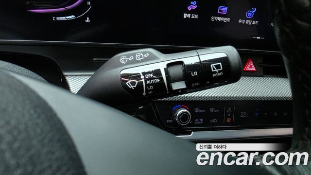 Kia Sportage (V) LPG 2.0 2WD Prestige 2023 — фото 27