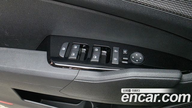 Kia Sportage (V) LPG 2.0 2WD Prestige 2023 — фото 30
