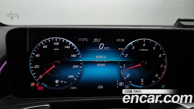 Mercedes-Benz GLB-Class (X247) GLB250 4MATIC 2023 — фото 8