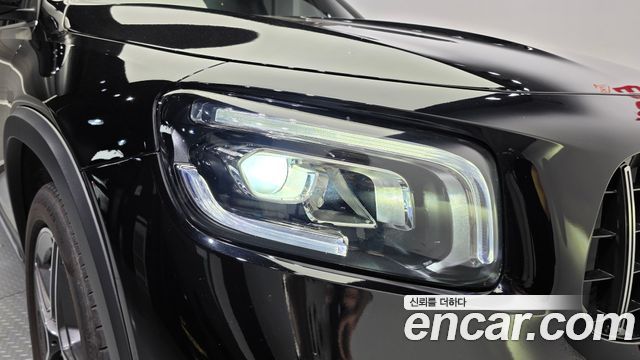 Mercedes-Benz GLB-Class (X247) GLB250 4MATIC 2023 — фото 22