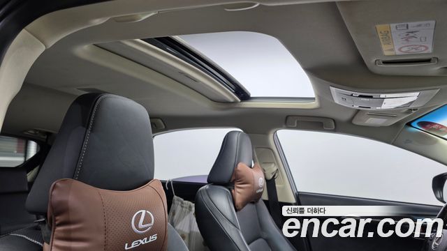 Lexus NX300h Executive 2017 — фото 20
