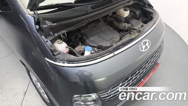 Hyundai Staria L3.5 Cargo 5-Seater Modern 2023 — фото 6