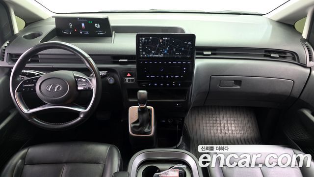 Hyundai Staria L3.5 Cargo 5-Seater Modern 2023 — фото 7