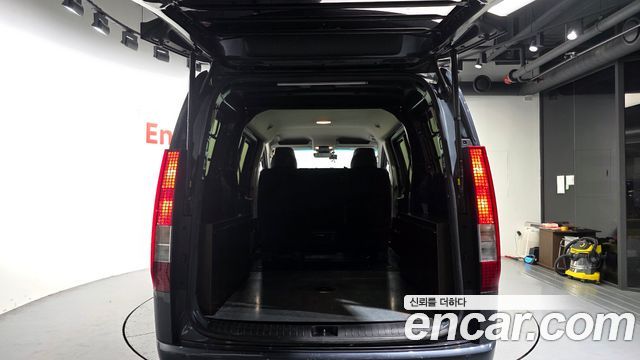Hyundai Staria L3.5 Cargo 5-Seater Modern 2023 — фото 20