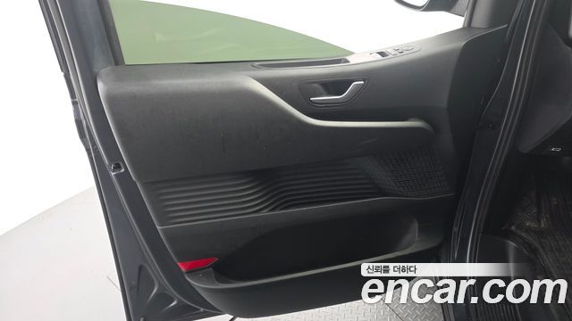Hyundai Staria L3.5 Cargo 5-Seater Modern 2023 — фото 25