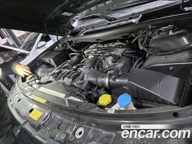 Land Rover Range Rover V8 5.0 Supercharged 2011 — фото 6