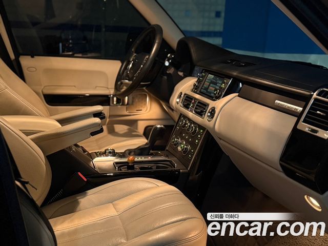 Land Rover Range Rover V8 5.0 Supercharged 2011 — фото 7