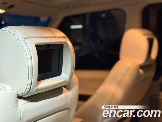 Land Rover Range Rover V8 5.0 Supercharged 2011 — фото 11