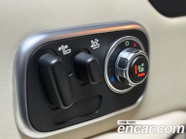 Land Rover Range Rover V8 5.0 Supercharged 2011 — фото 13