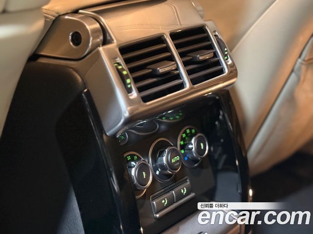 Land Rover Range Rover V8 5.0 Supercharged 2011 — фото 15