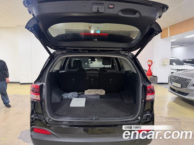 Kia Sorento Diesel 2.0 2WD Noblesse 2016 — фото 17