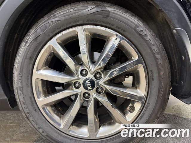Kia Sorento Diesel 2.0 2WD Noblesse 2016 — фото 18