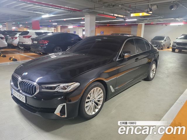 BMW 5 Series (G30) 530i Luxury