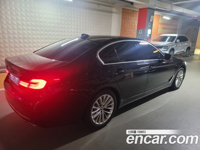 BMW 5 Series (G30) 530i Luxury 2021 — фото 2