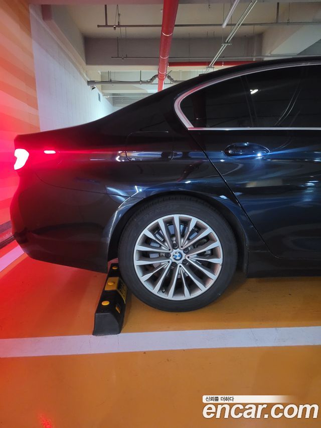 BMW 5 Series (G30) 530i Luxury 2021 — фото 5
