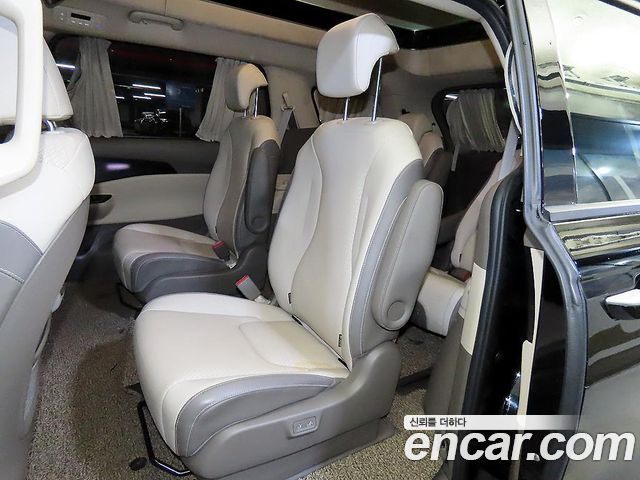 Kia Carnival (IV) Gasoline 9-Seater Hi-Limousine Signature 2021 — фото 7