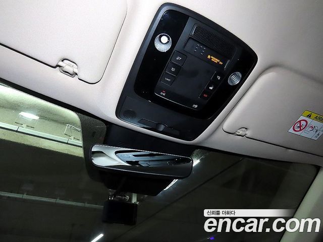 Kia Carnival (IV) Gasoline 9-Seater Hi-Limousine Signature 2021 — фото 18