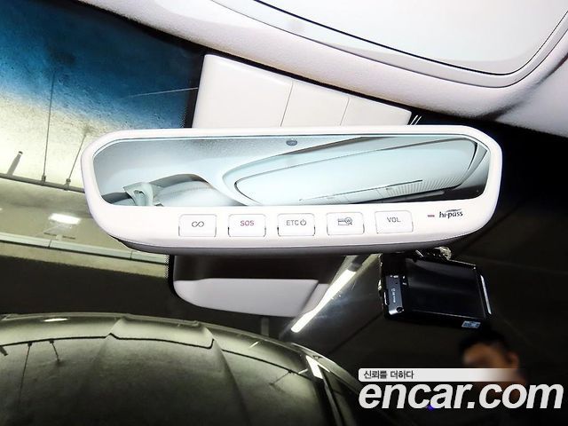 Genesis G90 3.8 AWD Luxury 2019 — фото 18